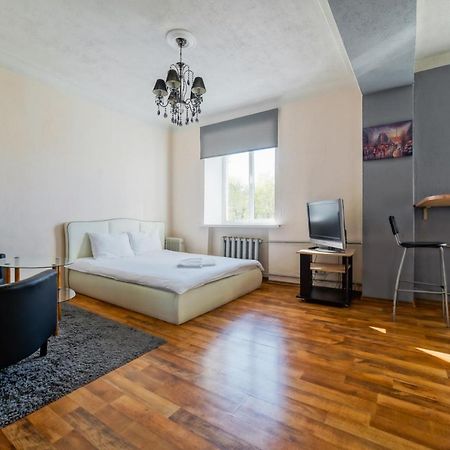 In The Center Of Minsk Apartment Ngoại thất bức ảnh
