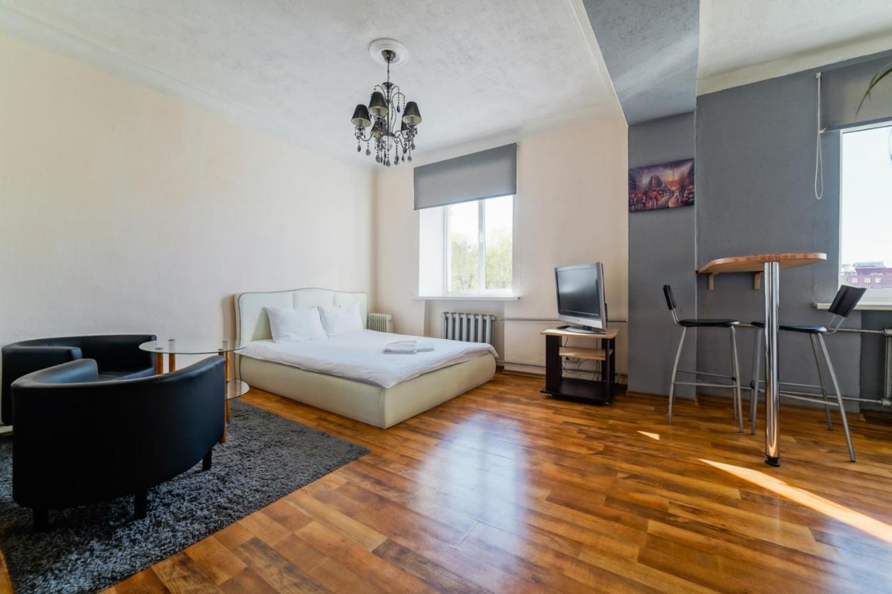 In The Center Of Minsk Apartment Ngoại thất bức ảnh
